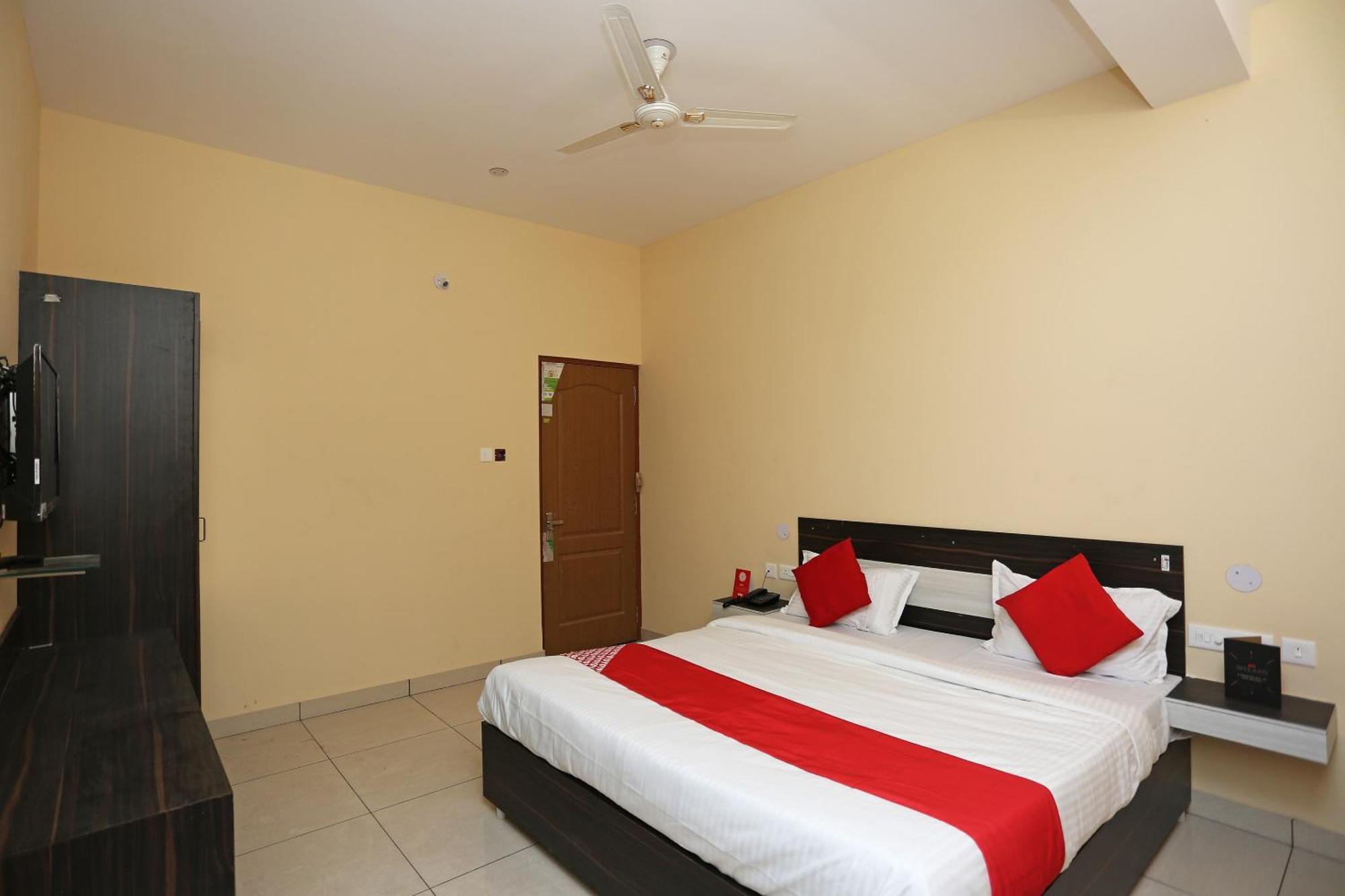 Hotel O Blue Bell Bhubaneswar Dış mekan fotoğraf